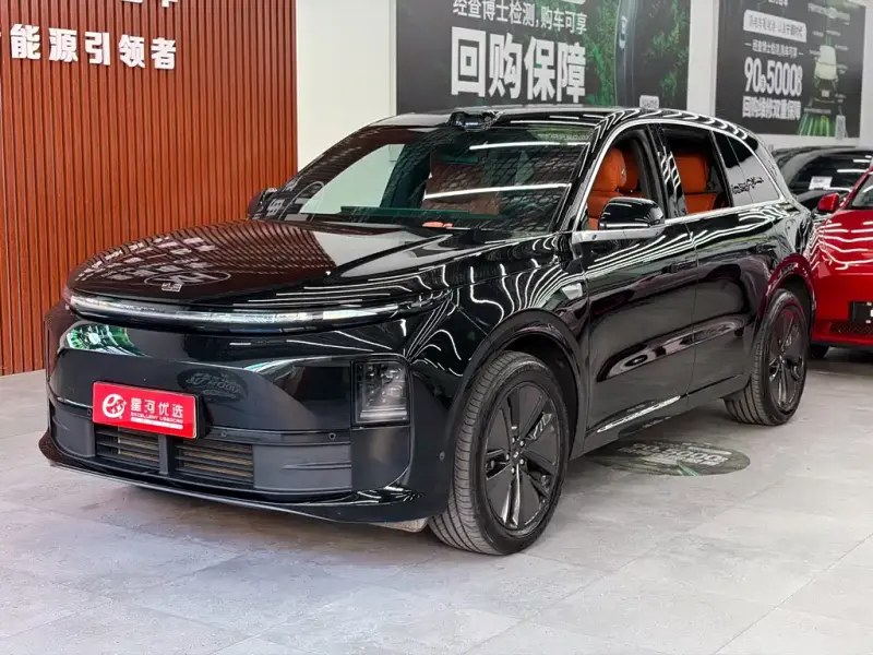 Li Auto Li L6, 2025