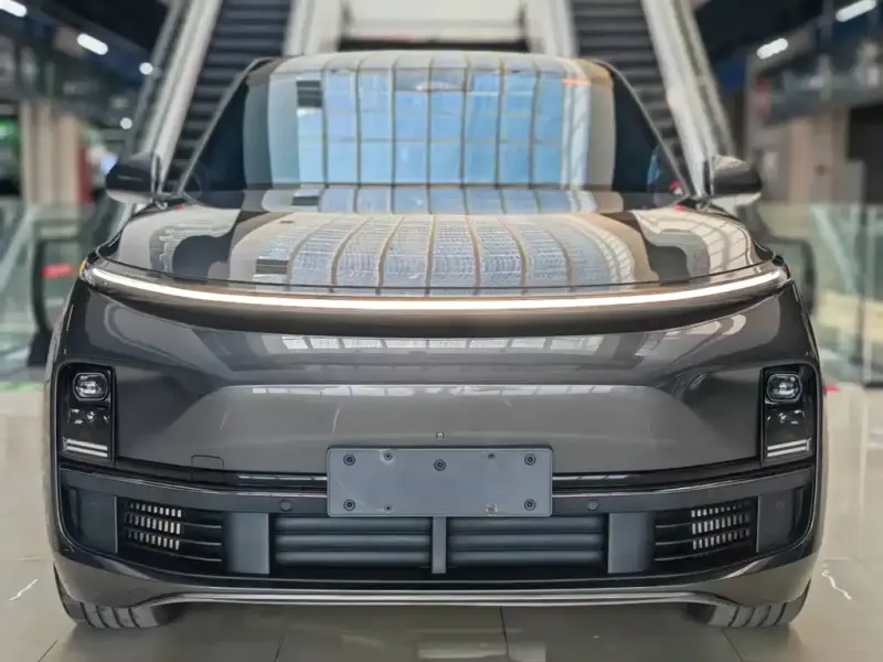 Li Auto Li L8, 2023