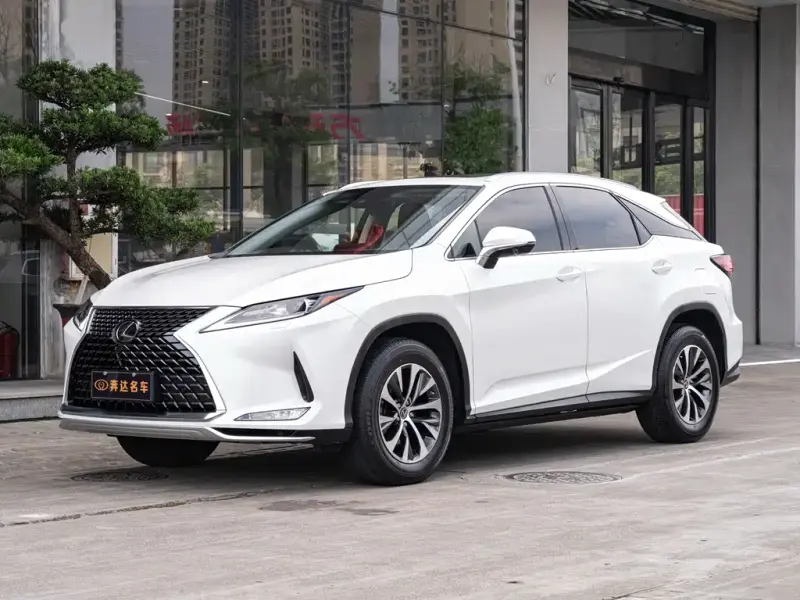 Lexus RX, 2021