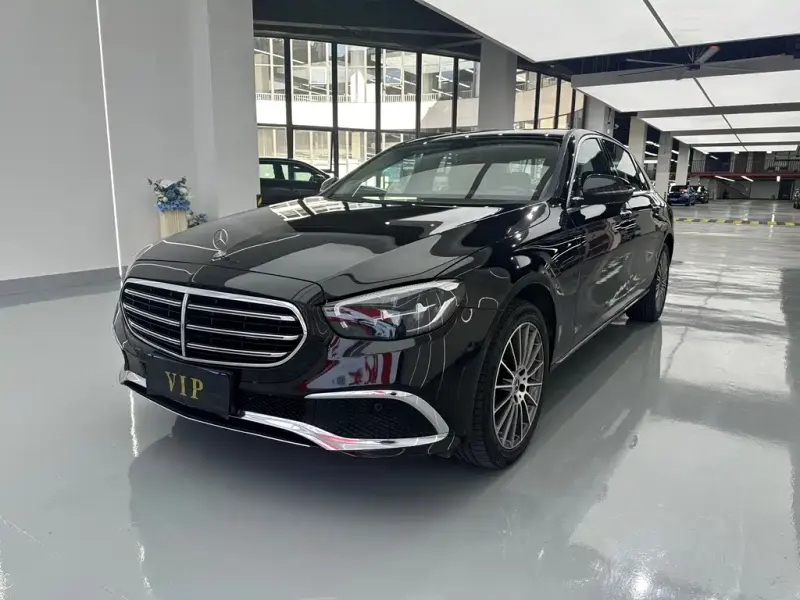 Mercedes-Benz E-Class, 2022