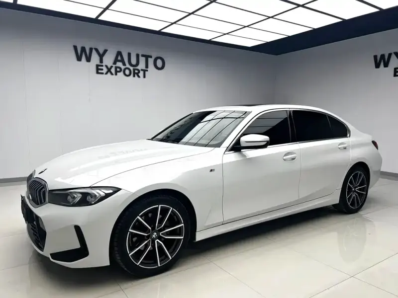 BMW 3 Series, 2023