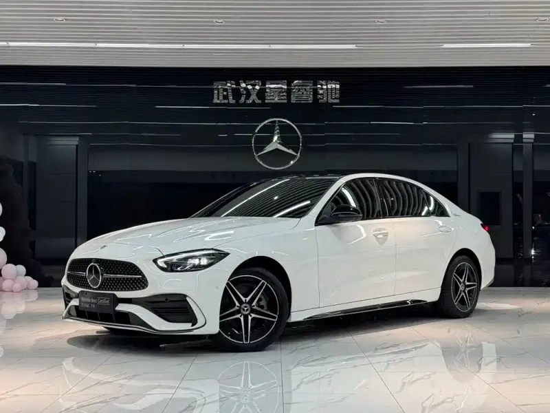 Mercedes-Benz C-Class, 2024