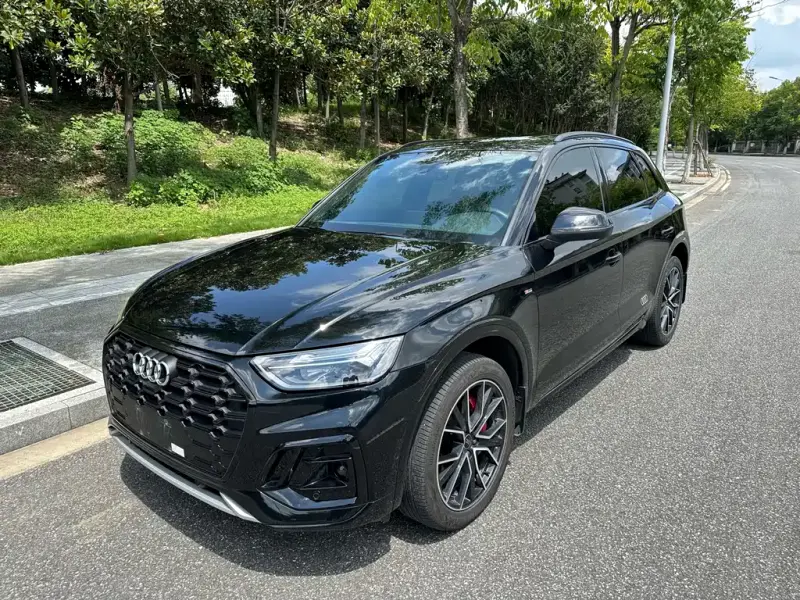 Audi Q5L, 2025