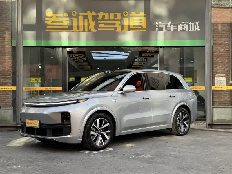 Li Auto Li L8, 2023