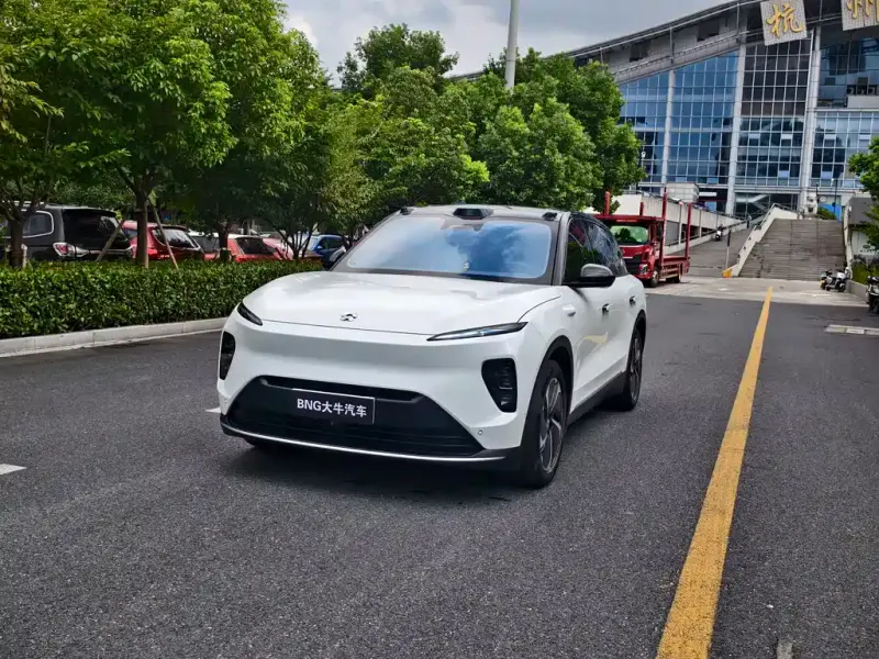NIO ES8, 2023