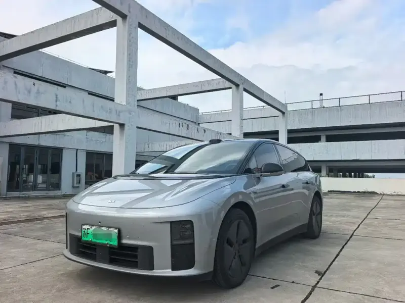 Li Auto Li i6, 2026