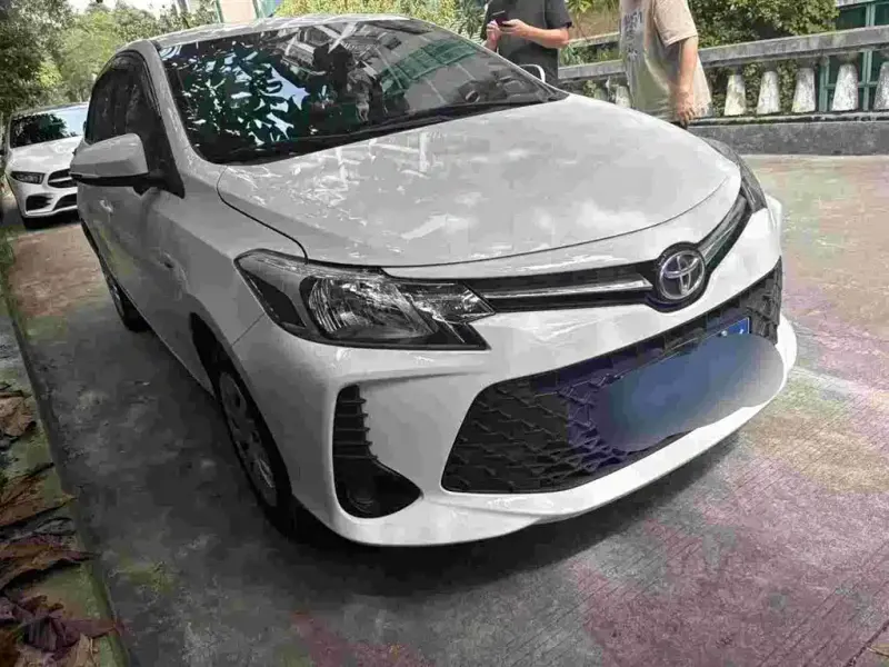 Toyota Vios FS, 2023