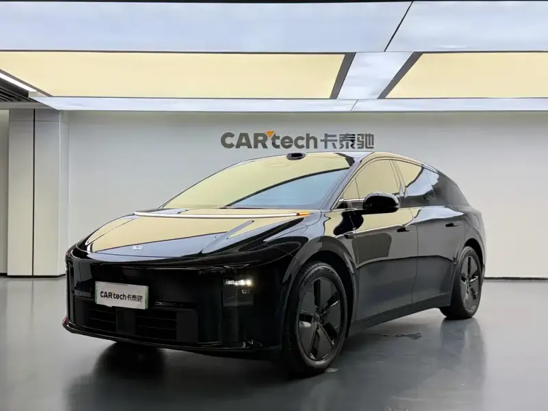 Li Auto Li i6, 2026