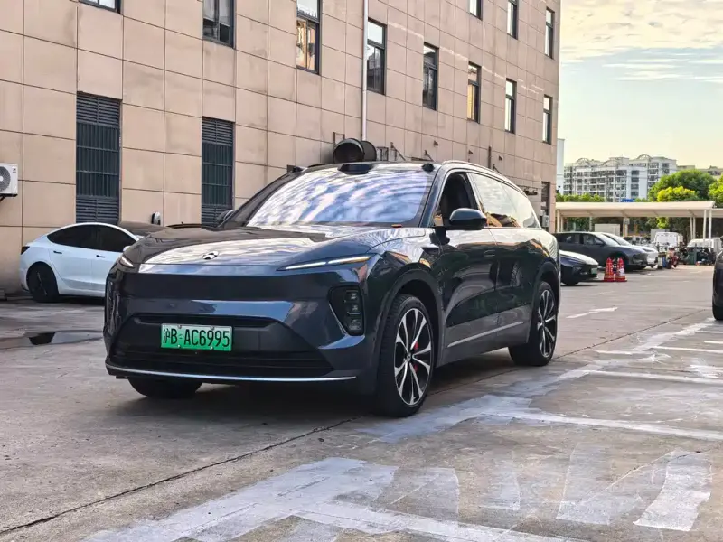 NIO ES8, 2023
