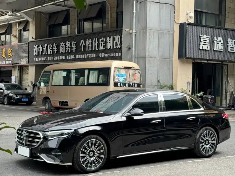 Mercedes-Benz E-Class, 2024