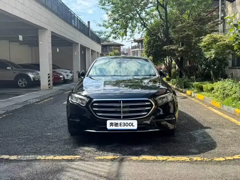 Mercedes-Benz E-Class, 2024
