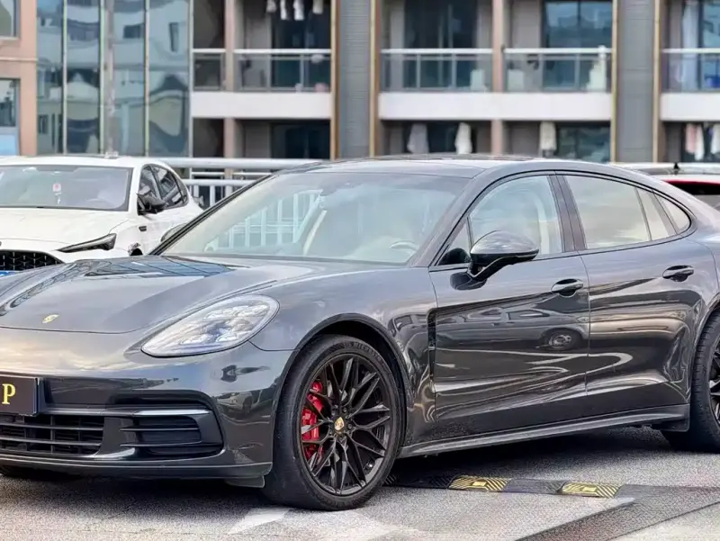 Porsche Panamera, 2017