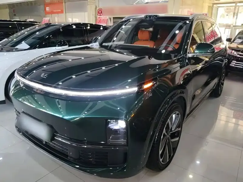Li Auto Li L9, 2025