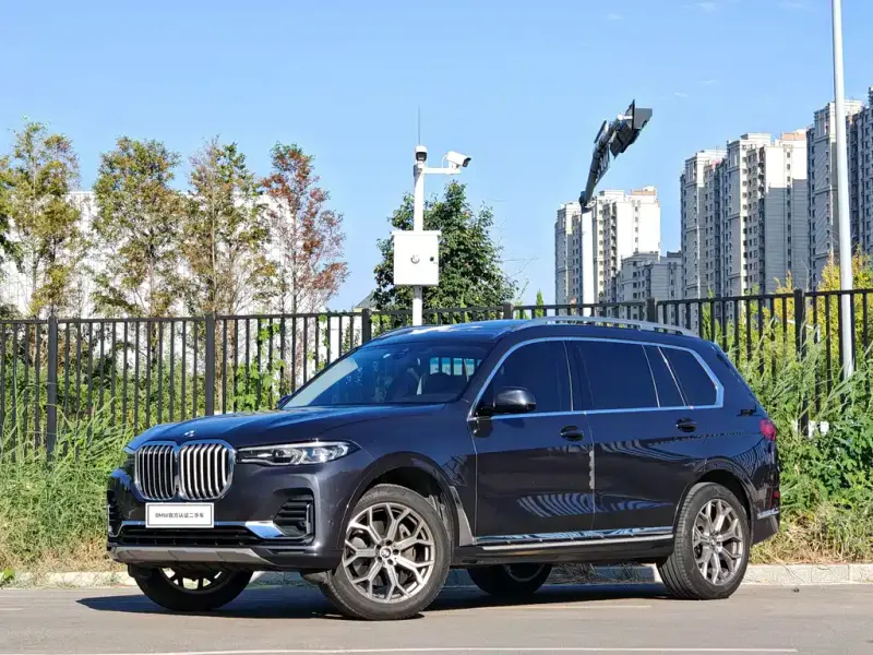 BMW X7, 2021