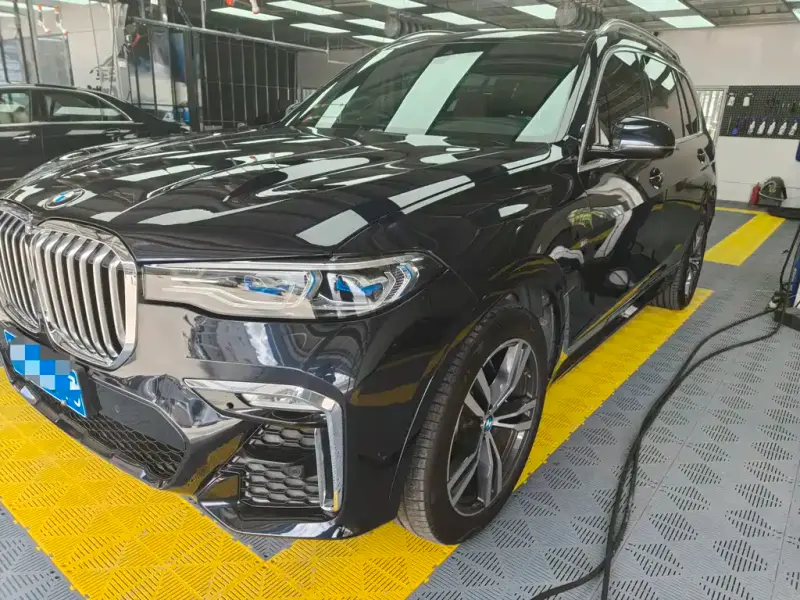 BMW X7, 2020