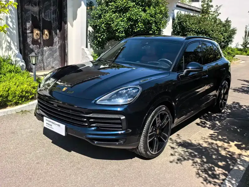 Porsche Cayenne, 2022