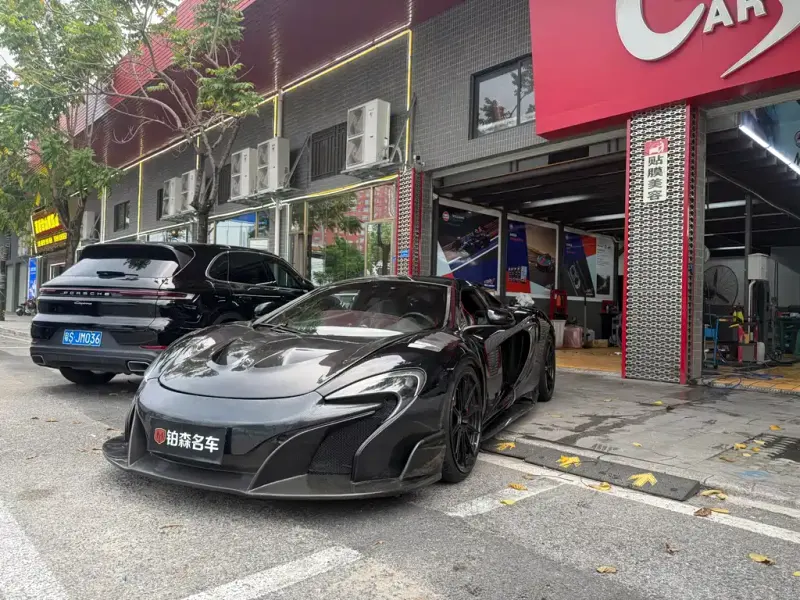McLaren 12C, 2013