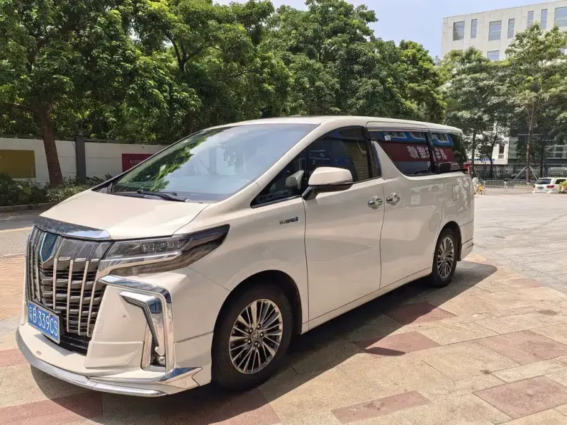 Toyota Alphard, 2022