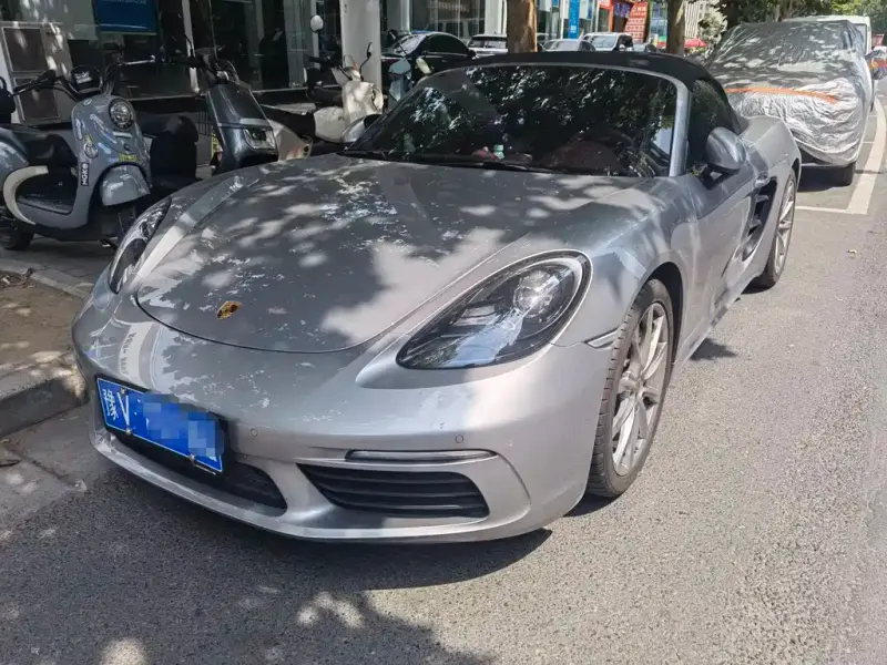 Porsche 718, 2024