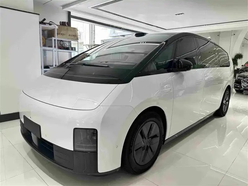 Li Auto Li MEGA, 2026