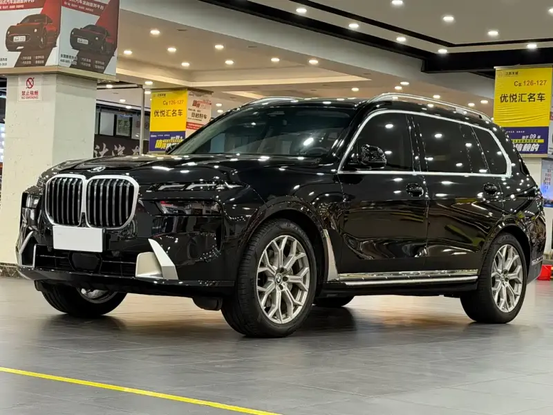 BMW X7, 2023