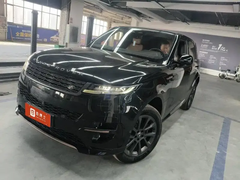 Land Rover Sport, 2024