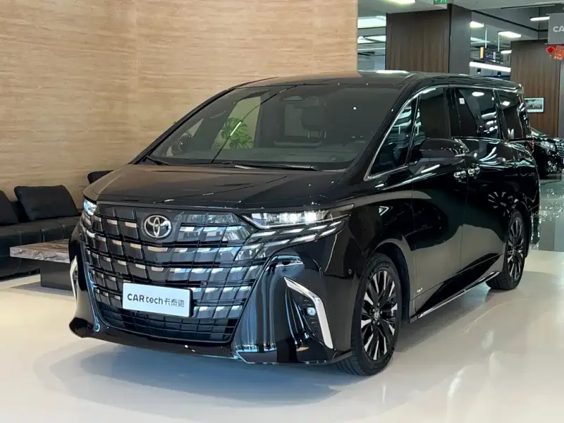 Toyota Alphard, 2024