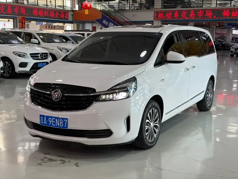Buick GL8, 2022