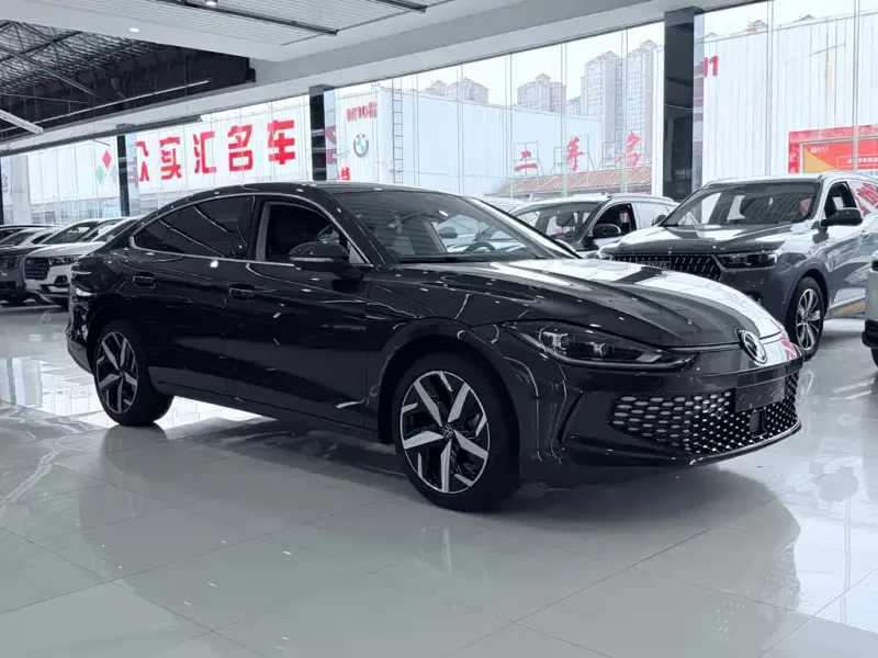 Volkswagen Lamando, 2022