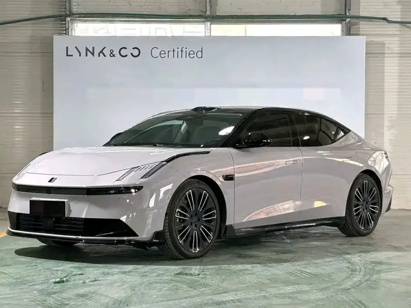Lynk & Co 10, 2025
