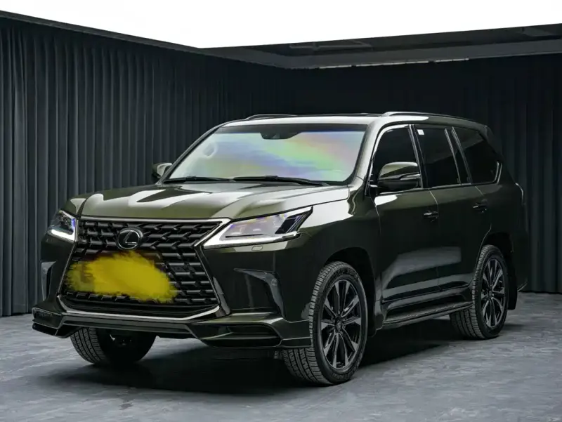 Lexus LX, 2022