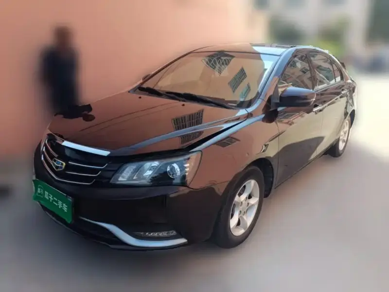 Geely Emgrand Geely Emgrand 2014 Sedan 1.5L Manual Fashion Type, 2015 — фото 1