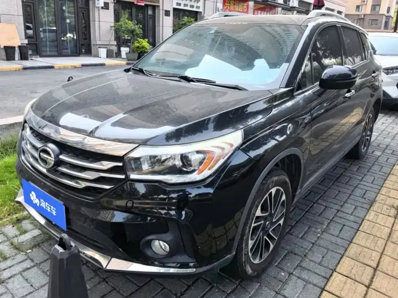GAC Motor Trumpchi GS4, 2015