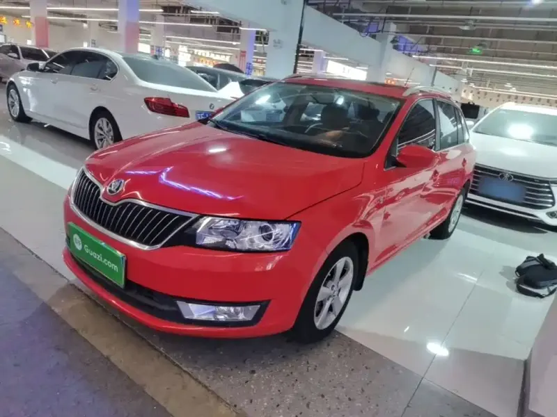 Skoda Rapid Spaceback, 2014