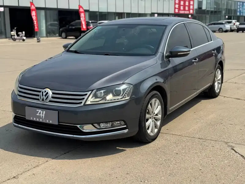 Volkswagen Magotan, 2012