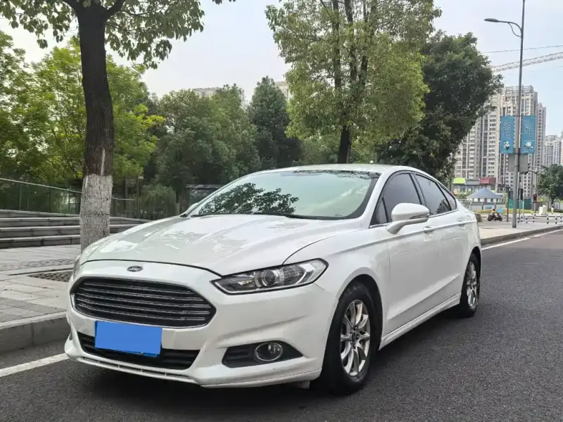 Ford Mondeo, 2013