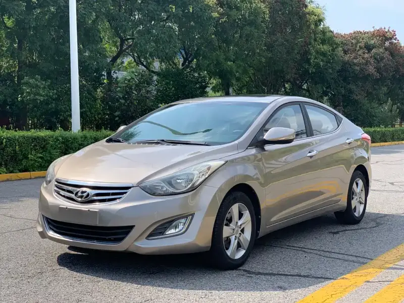 Hyundai Elantra Langdong, 2014