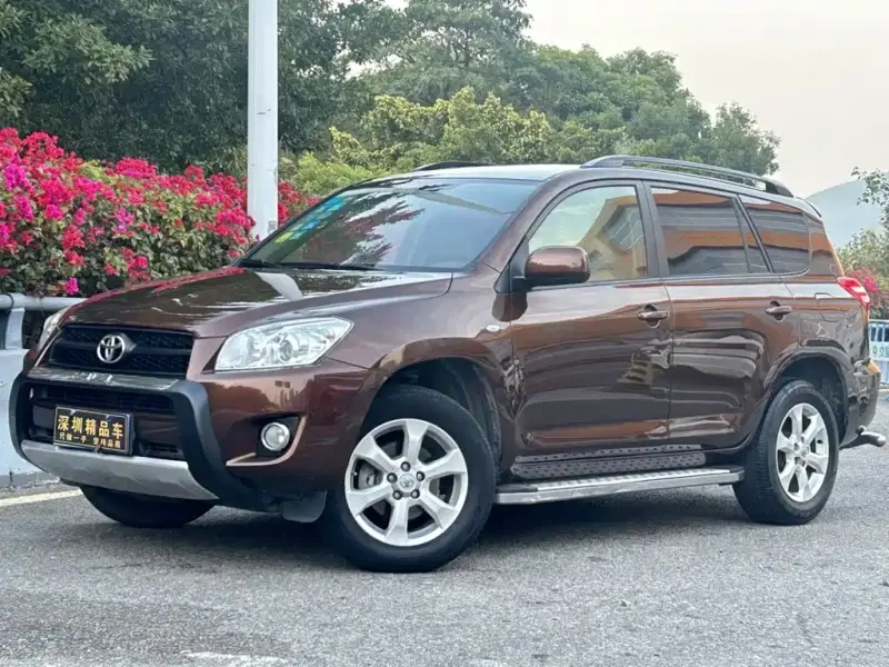 Toyota RAV4, 2012