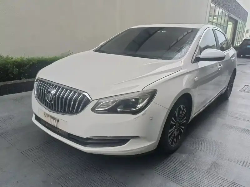 Buick Excelle, 2016
