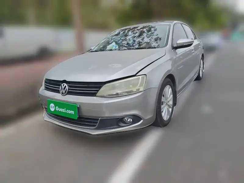 Volkswagen Sagitar, 2014