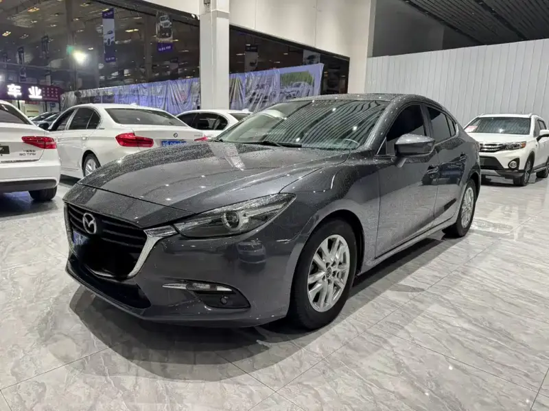 Mazda 3 Axela, 2018