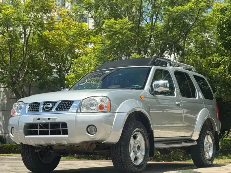 Nissan Paladin, 2007