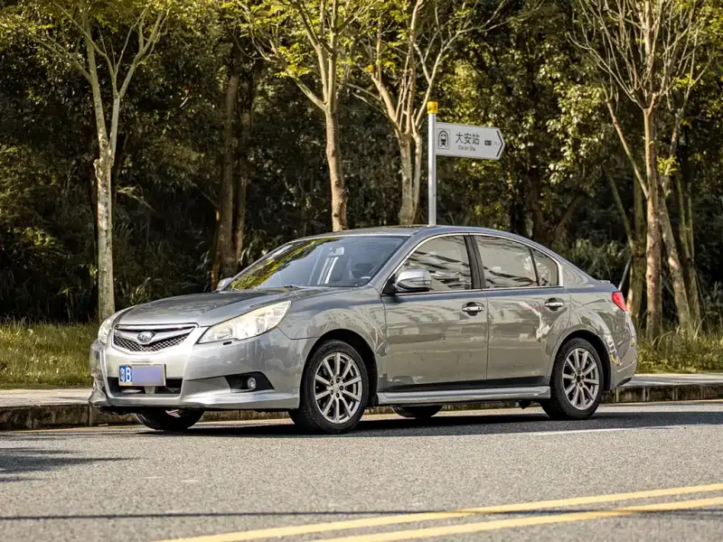 Subaru Legacy, 2010