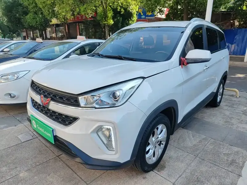 Wuling Hongguang S3, 2019