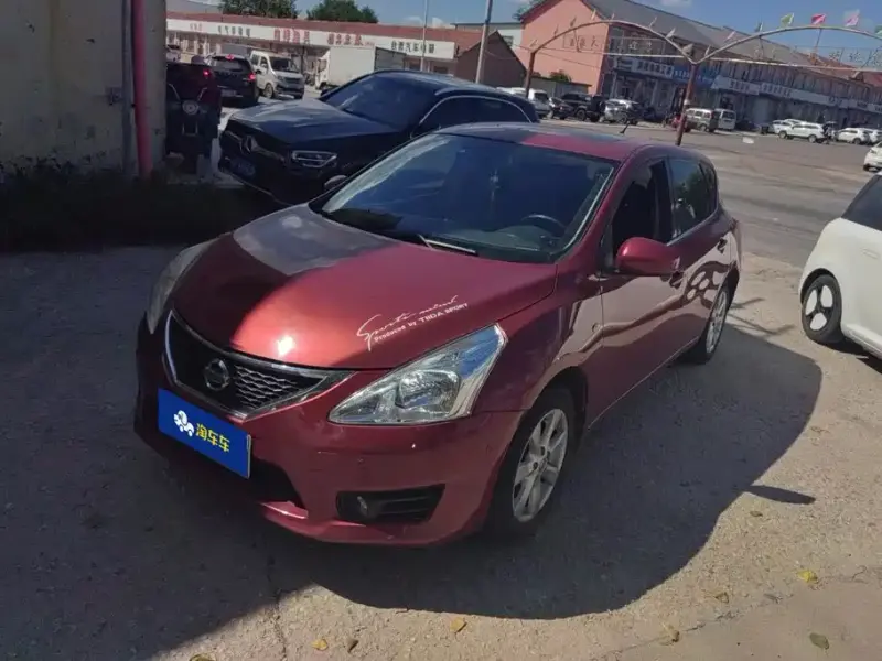 Nissan Tiida, 2015