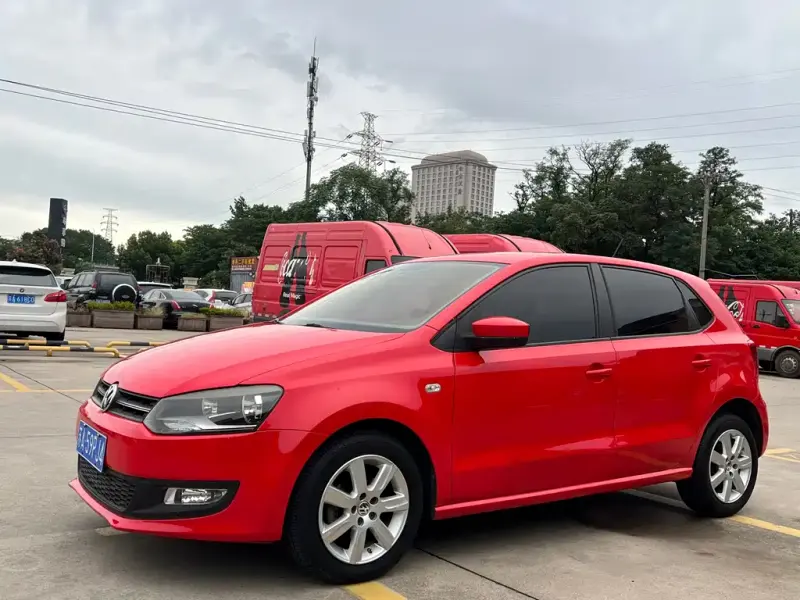 Volkswagen Polo, 2013
