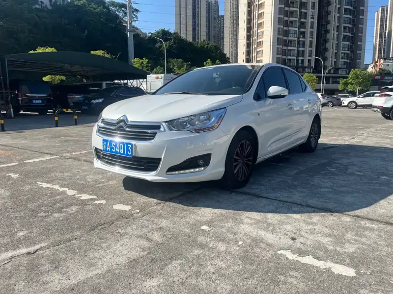 Citroen C4L, 2015