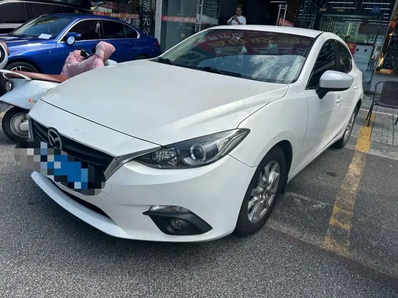 Mazda 3 Axela, 2016