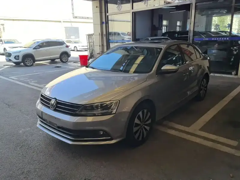 Volkswagen Sagitar, 2017