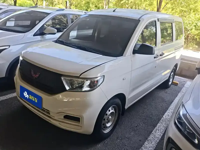 Wuling Hongguang V, 2023